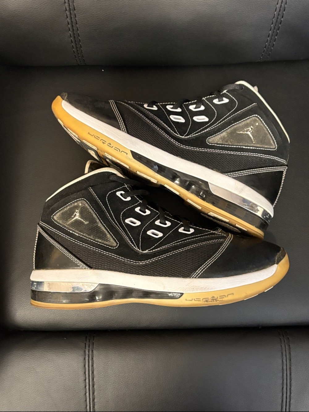 Jordan Men’s Black and Gum High-Top “San Antonio” men’s Sneakers sz9